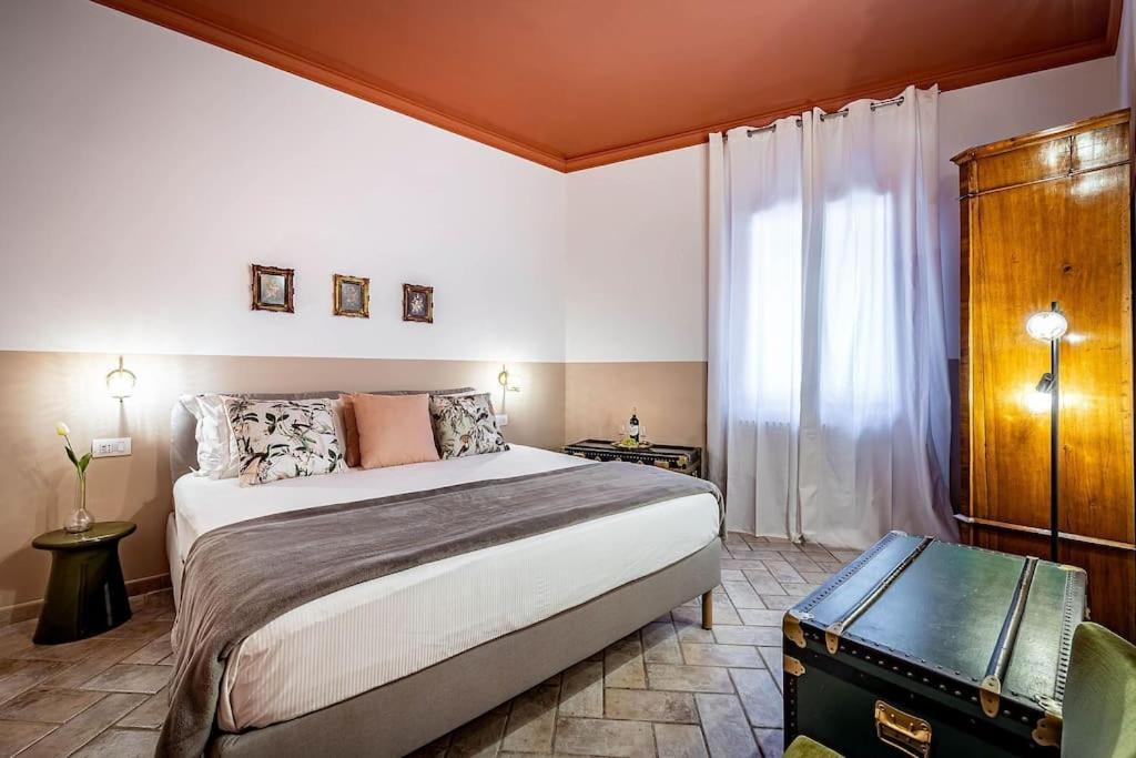 Apartment Chic Oriuolo At The Duomo